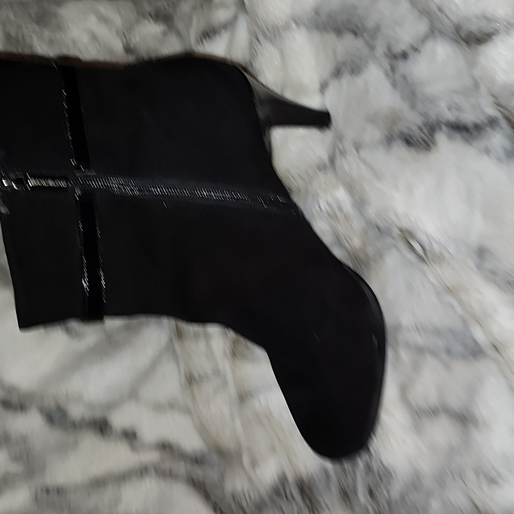 Short boot - Picture 3 of 6